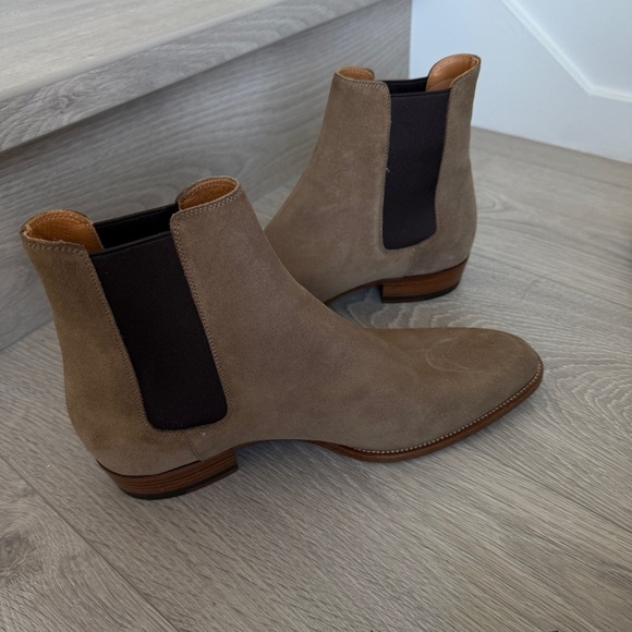 BRAND NEW IN BOX Saint Laurent Tan Suede Boots SUEDE SOHO Mid heel leather - Picture 9 of 14